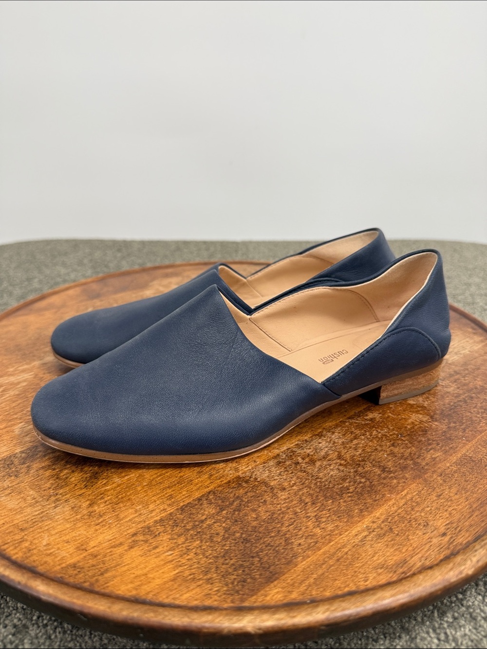 Clarks Shoes Wm 6 M Pure Tone Navy Leather Slip-On Loafer Flats Comfort Casual
